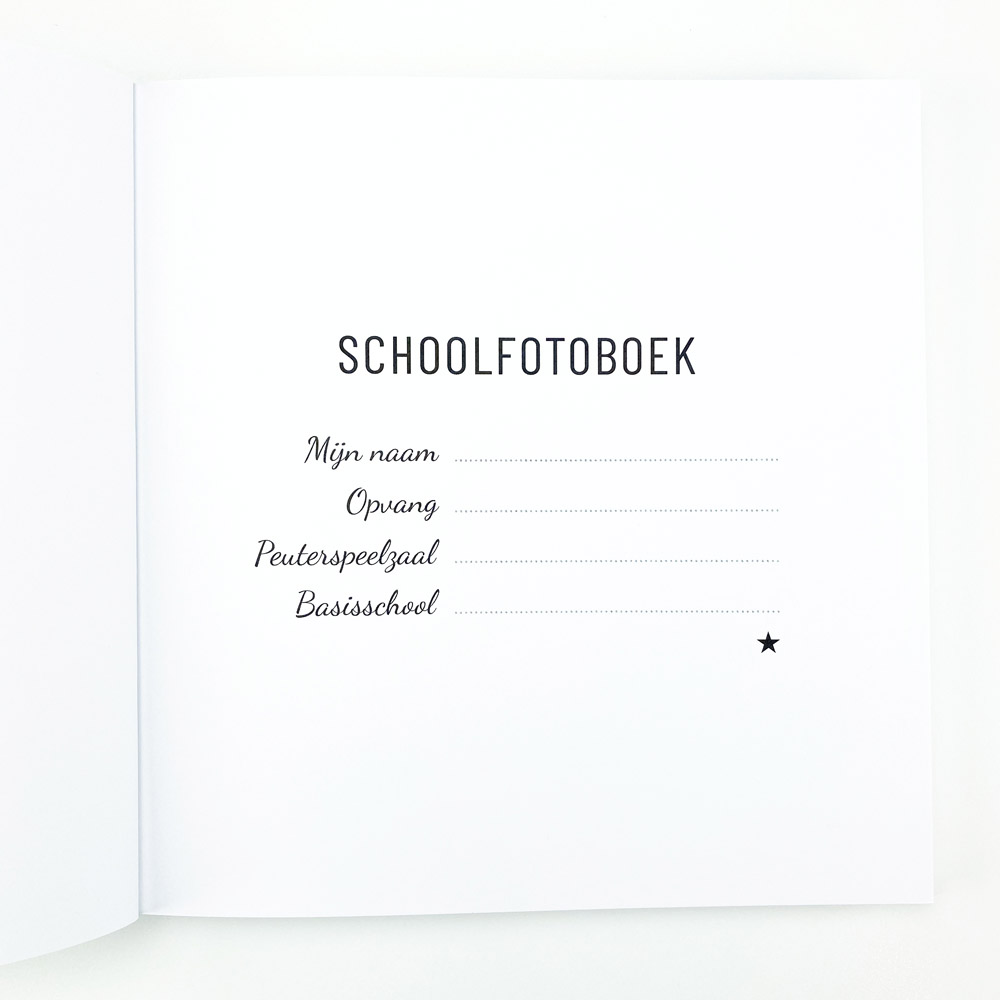 Lifestyle2Love Schoolfotoboek - 12 jaren schoolfoto’s